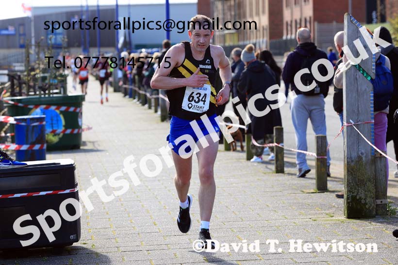 The 2024 Blyth 10k Road Race.  Photo: David T. Hewitson/Sports for All Pics